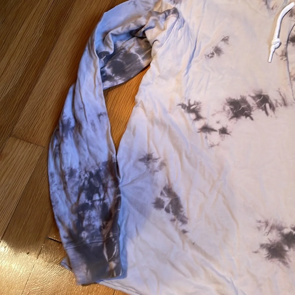 VICTORIA SECRET PINK TIE DYE HOODED TOP XE EXCELLENT CONDITION - Picture 4 of 5